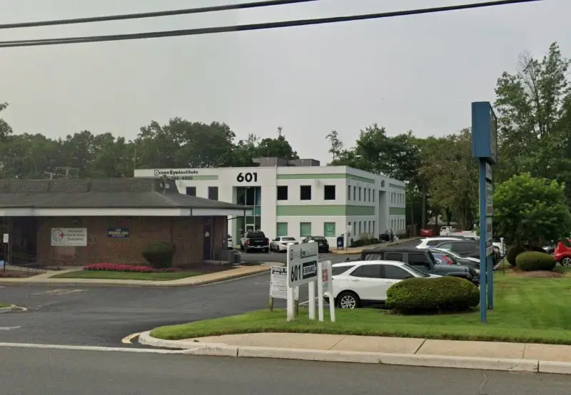 Redefine located in Toms River